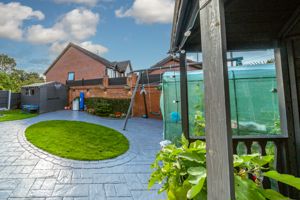 GARDEN- click for photo gallery